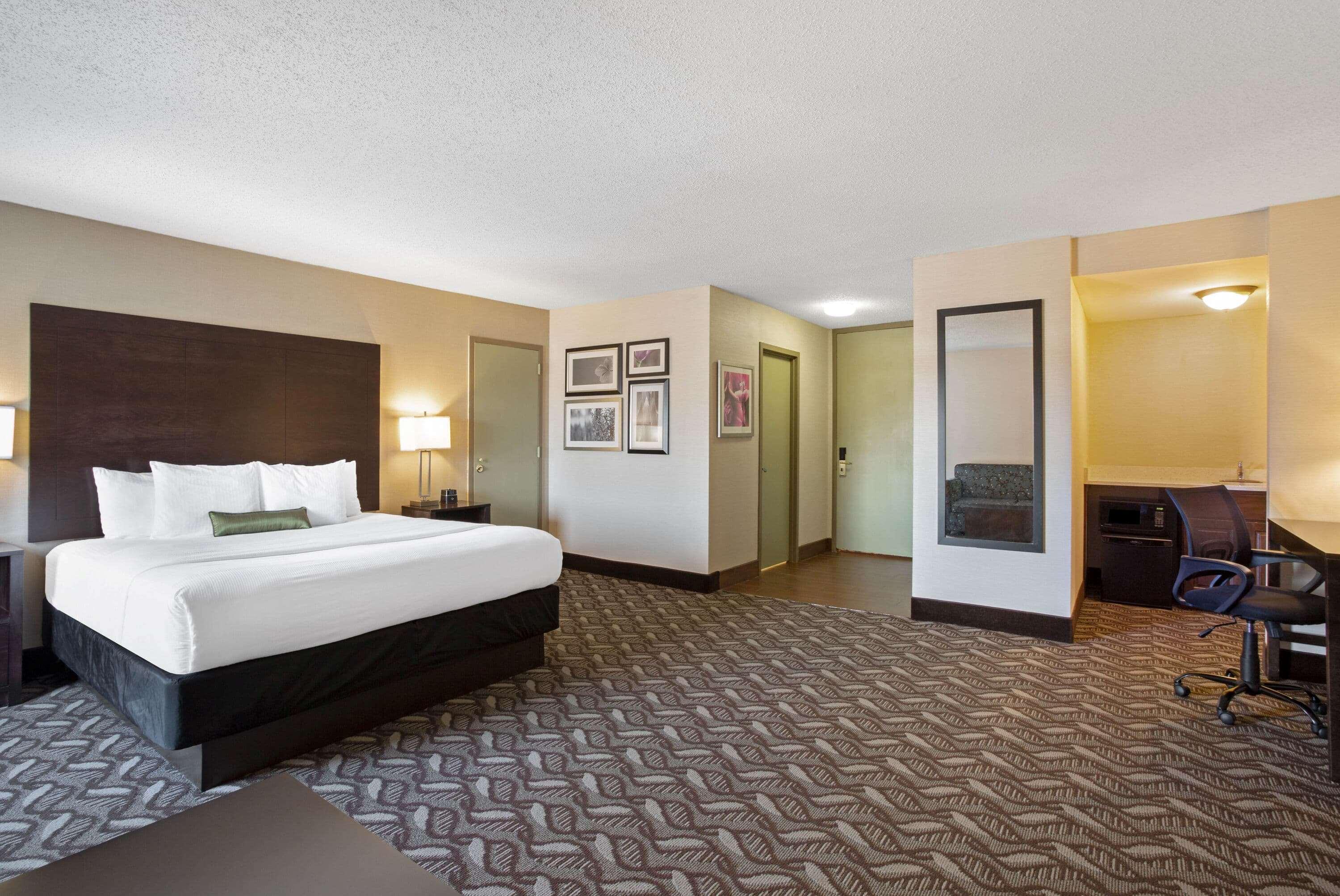 La Quinta By Wyndham Springfield Hotel Eksteriør billede