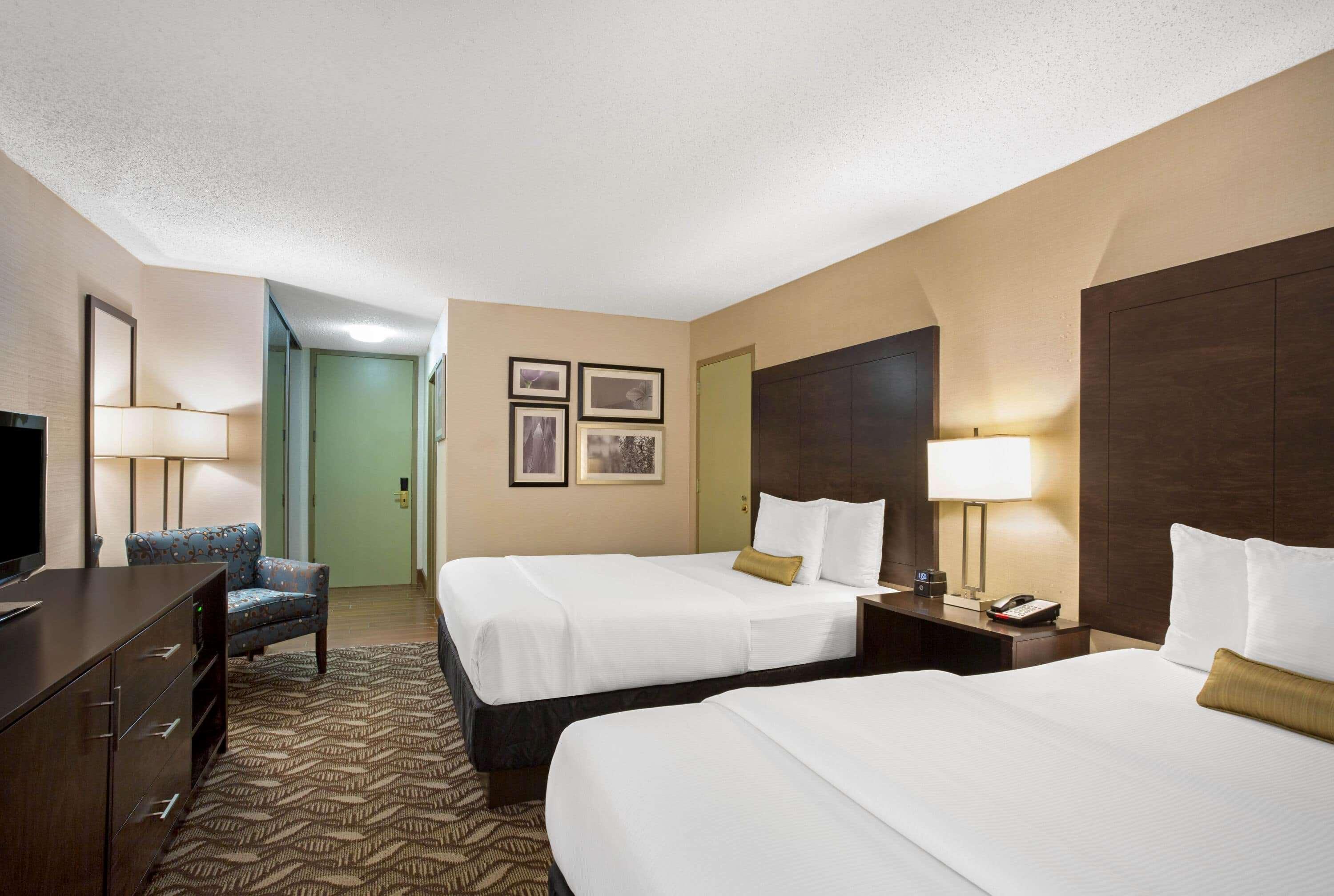 La Quinta By Wyndham Springfield Hotel Eksteriør billede