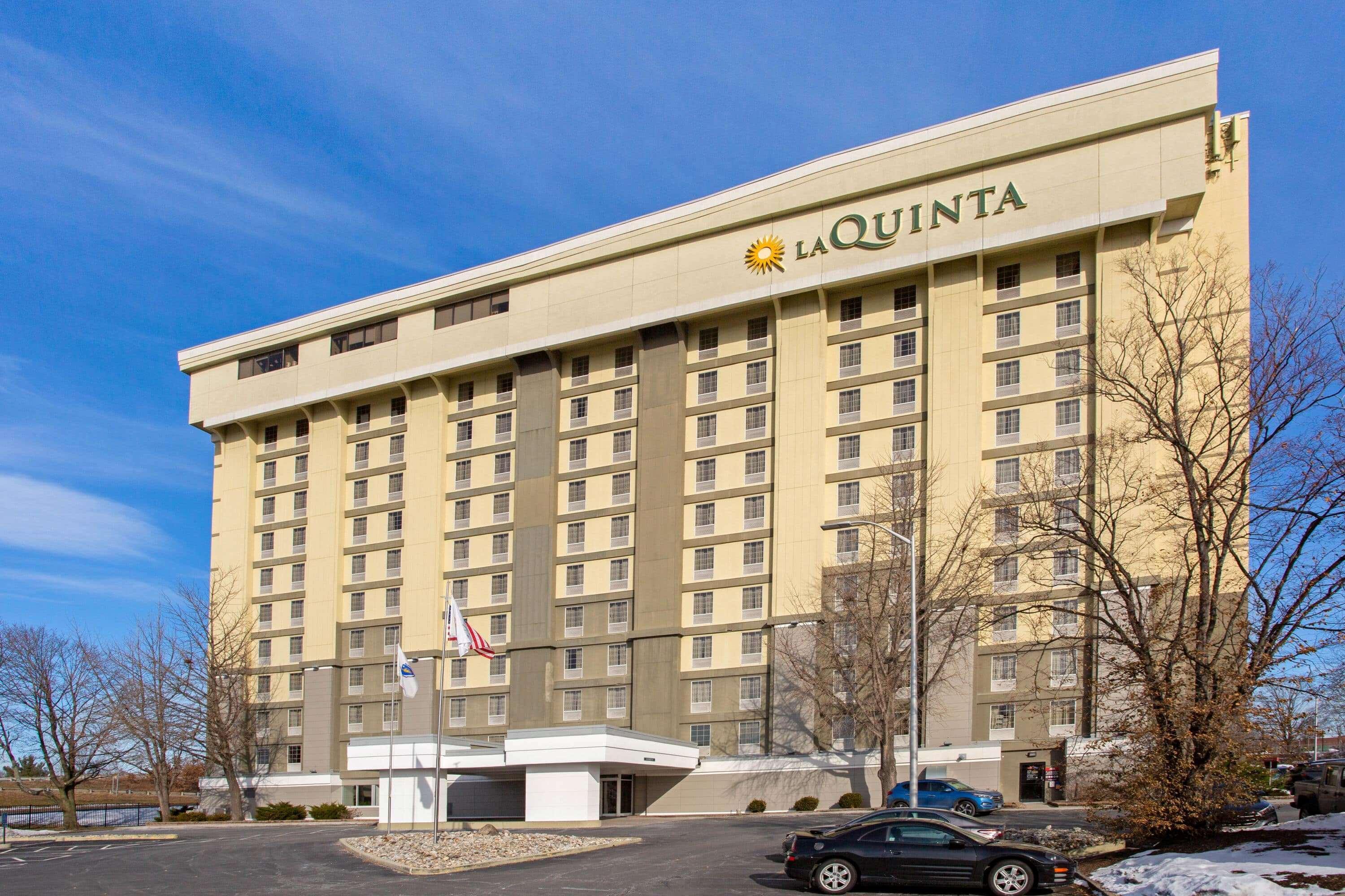 La Quinta By Wyndham Springfield Hotel Eksteriør billede